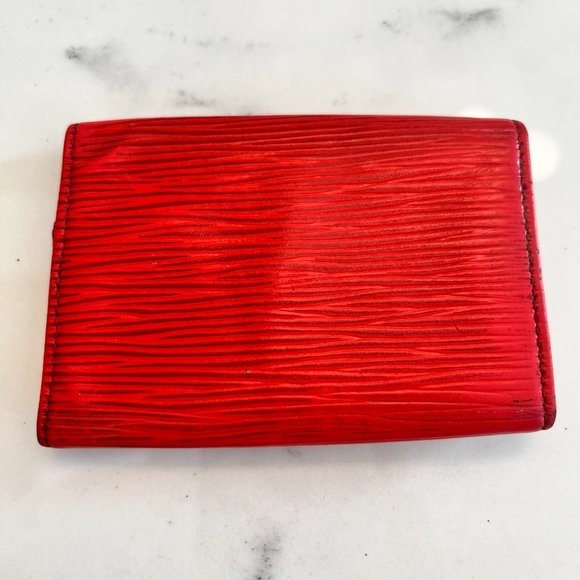 Louis Vuitton Epi Leather Key Holder in Red - Picture 2 of 9